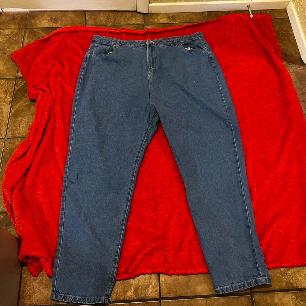 All Jeans some with tags come and get them. Sizes 22, 24 and 3X
